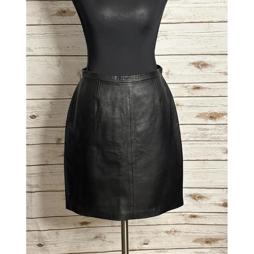 Vintage Newport News minimalist office siren black leather mini skirt Size 6